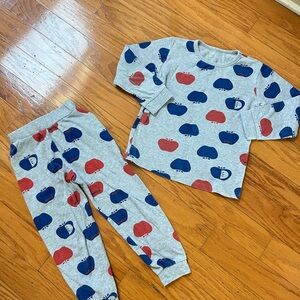 Kids 100% cotton Apple pattern Pajamas Set size 5